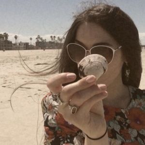 Meet your Posher, Robyn